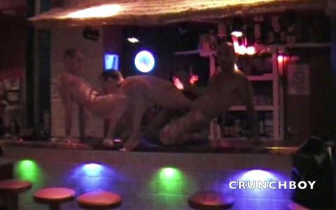 Threesome fuck in pubic bar in sauna