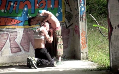 Yougn gay fucked by straight boy outdoor