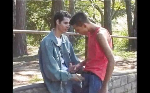 Latino twinks fcukin in exhib forest cruising