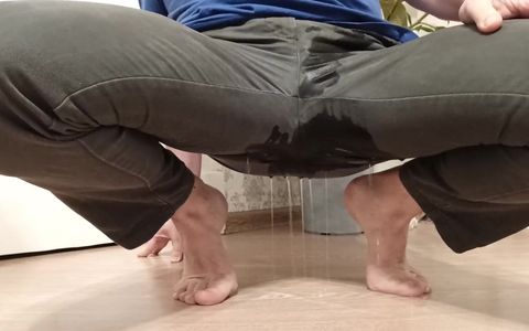 Desperate Male Peeing in Jeans - Feet Fetish