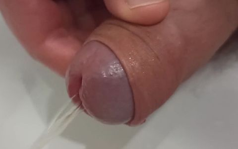 Foreskin Pissing and Playing. Close up POV