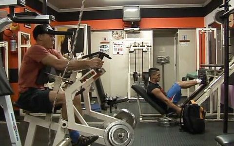 Strong muscle guys fucking and sucking each other in the gym