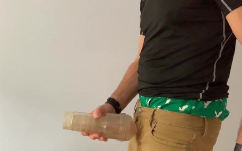 Jerking off Using My Fleshlight