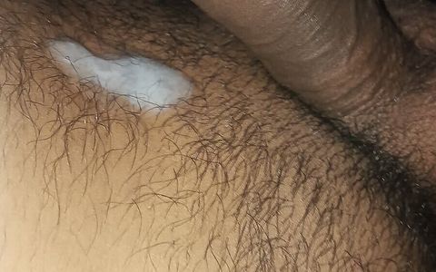 Desi Sex Video Aunty's Tremendous Feeding in Hindi