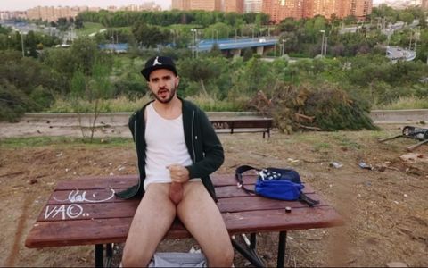 Jerking in a park