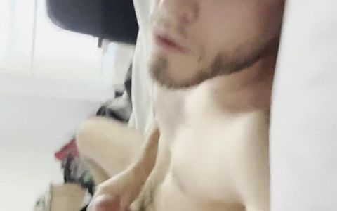 Cumming on My Face with My Big Dick