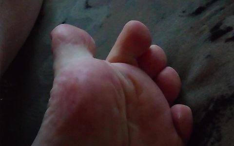 Funny Toes at Afternoon