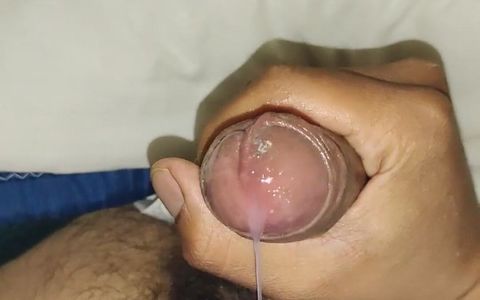 Jerking Off Early in The Morning and Cumming on Myself