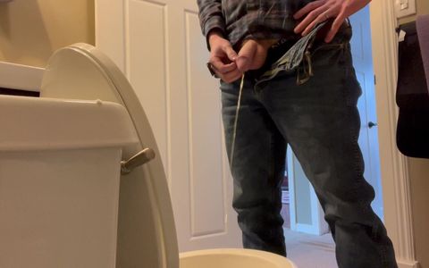 Watch my Ginger Cock as I Piss