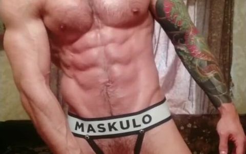 Muscle Stud Posing and Jerking Big Dick