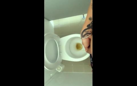 Tattooed Twink Is Pissing in Waterpark Piss Filled Toilet