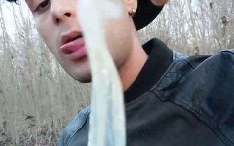 Twink Uses Cum Filled Condom After Fuck Like Bubble Gum and Puts on a Condom on His Tongue