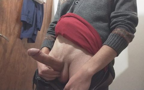 Winter Has Come and I'm Still Horny (messy Cumshot)