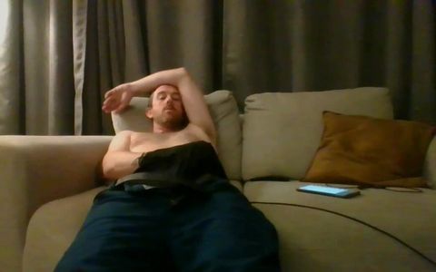 Didn't reach my tip goal...came like a fountain all the same. Stream started at 11/05/2021 08:27 pm I wanna cum so fucking hard!