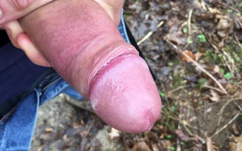 Under Foreskin Is My Cock Dirty and Smelly but I Need to Cum