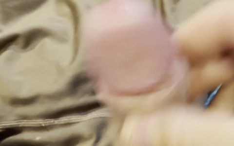 Jacking off My Throbbing Cock Till I Explode and the Cum Squirts