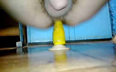 Yellow dildo in my ass - solo, amateur