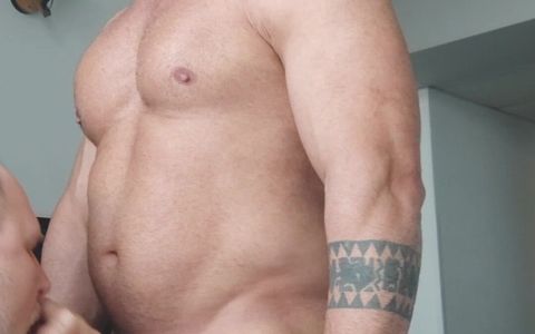 Mr Guru Sucked off. Cum Swallow Str8 Dick