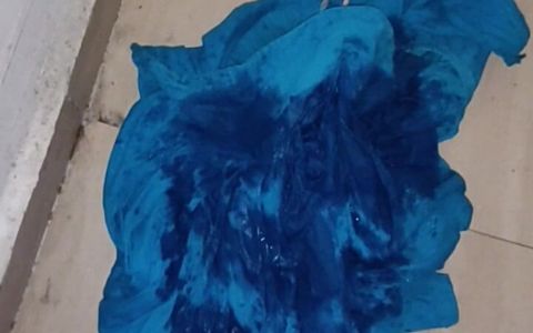 Pissing on Nurse Suit Salwar in Locker Room (33)