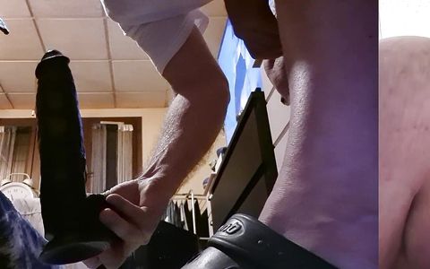 I Like to Be a Bitch for Many Men