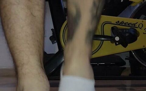 He does exercise in socks ( Big feet for worship)