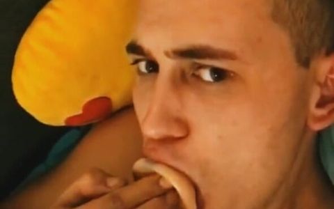 Young Gay Sucks a Toy