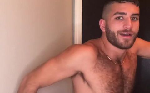 Stretching My Hole Out